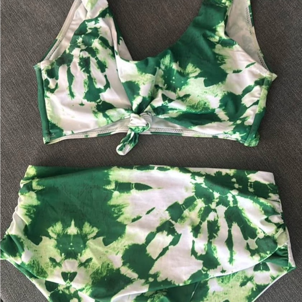 Zaful Green Tie-Dye Bikini